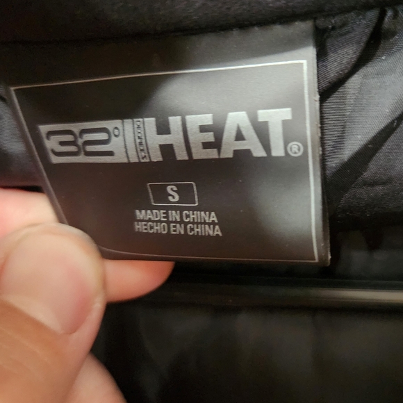 32 Degrees Black Puffer Jacket - Picture 5 of 13